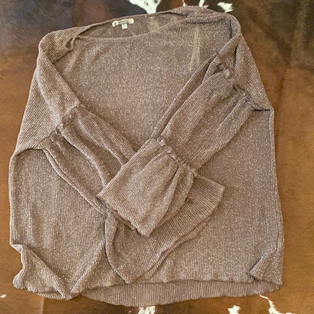 Light weight dress shirt